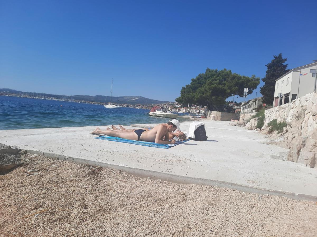 Apartman Cezar2 Rogoznica  Exteriér fotografie
