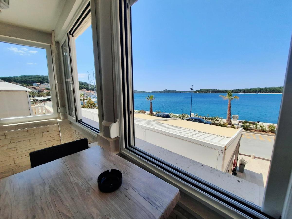 Apartman Cezar2 Rogoznica  Exteriér fotografie