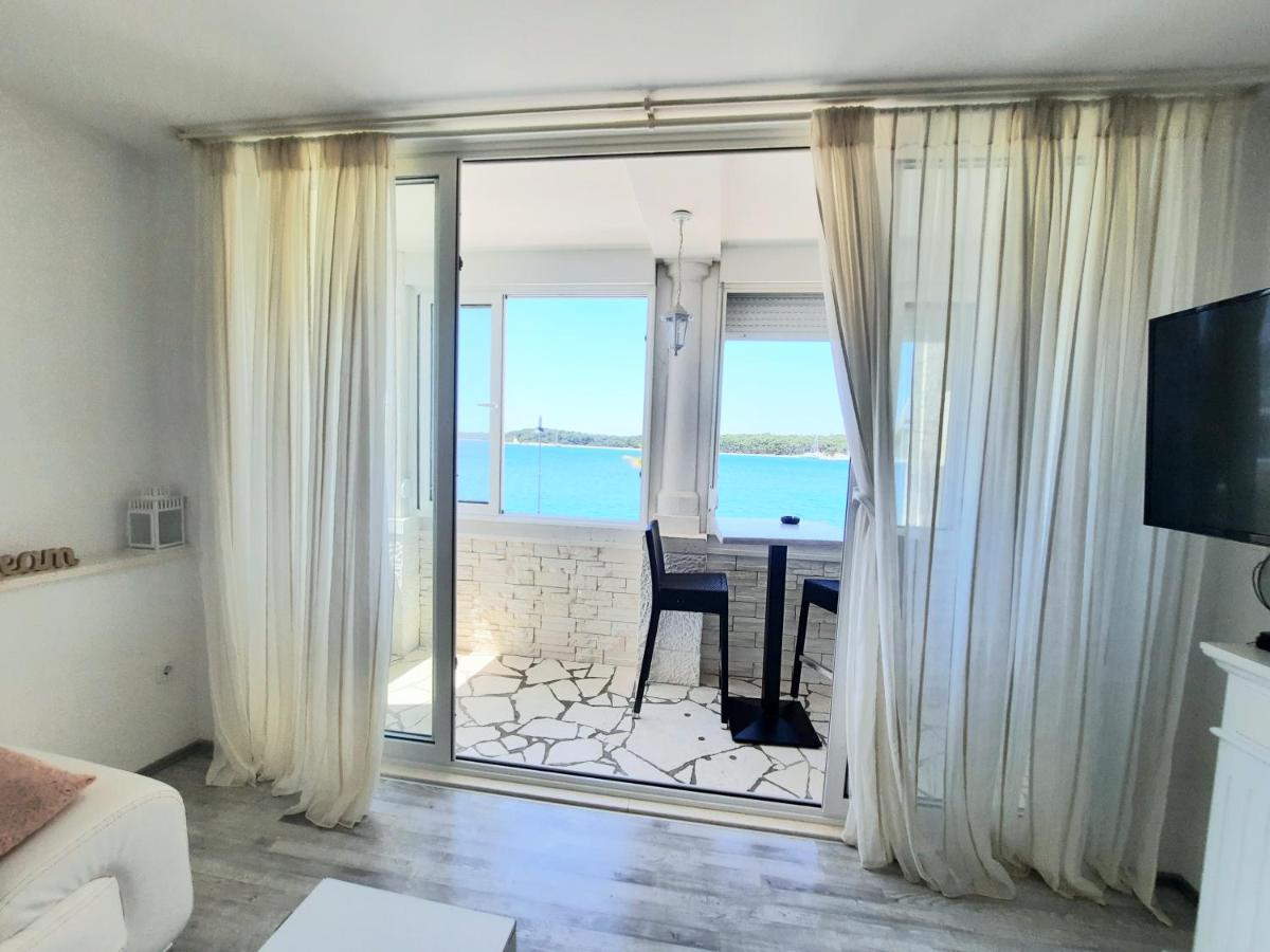Apartman Cezar2 Rogoznica  Exteriér fotografie